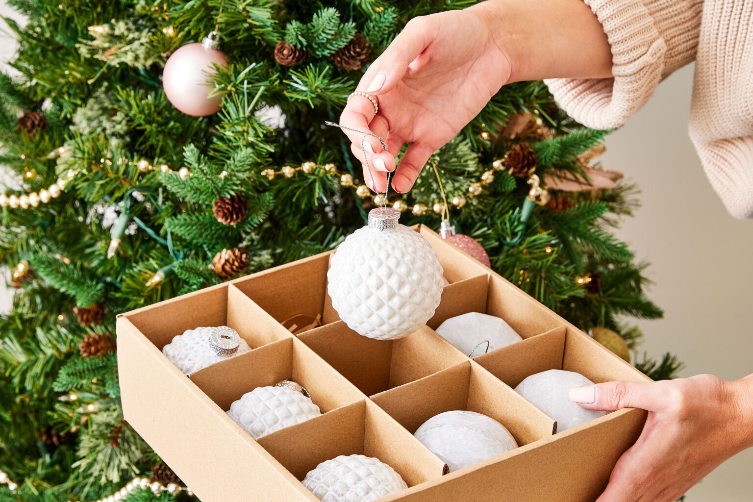 Expert Strategies on How to Store Christmas Ornaments for Event Planners